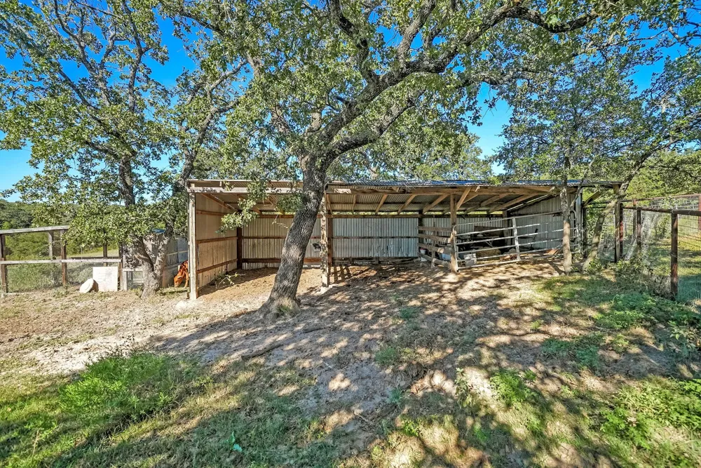 156 Private Road 3626 Springtown, TX 76082