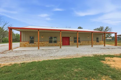1445 County Road 3690