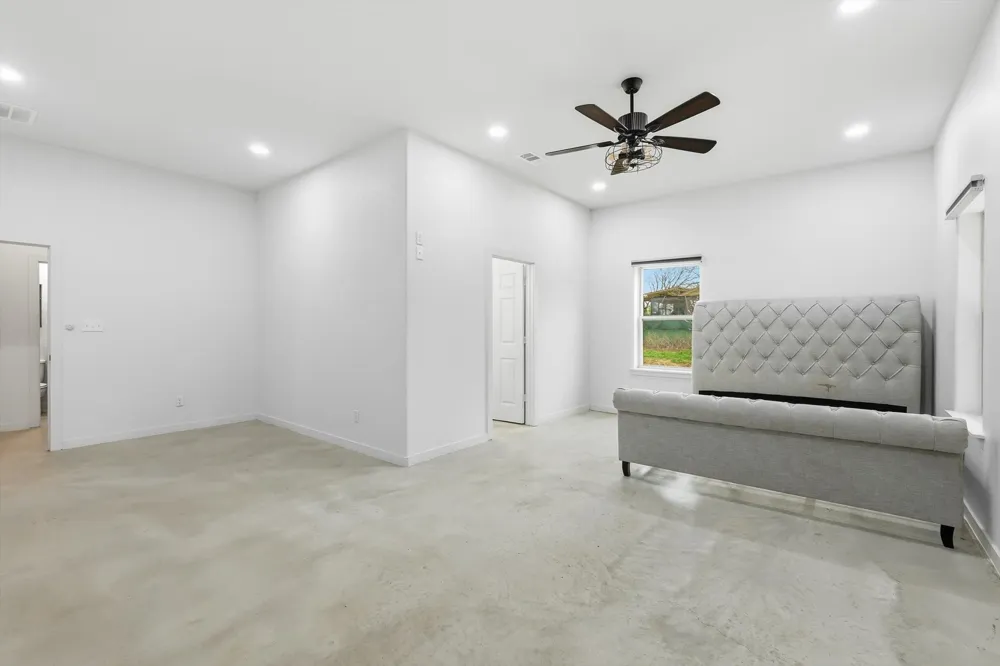 1445 County Road 3690 Paradise, TX 76073