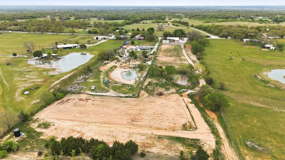 1445 County Road 3690 Paradise, TX 76073