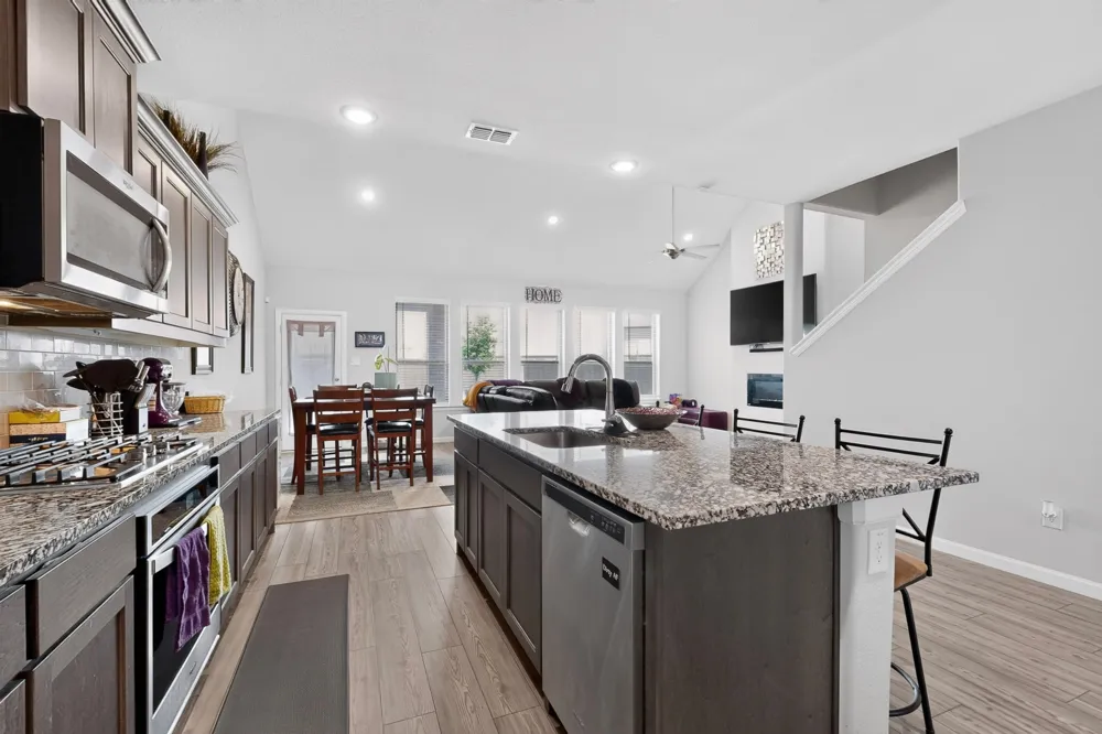 6725 Aster Drive Venus, TX 76084