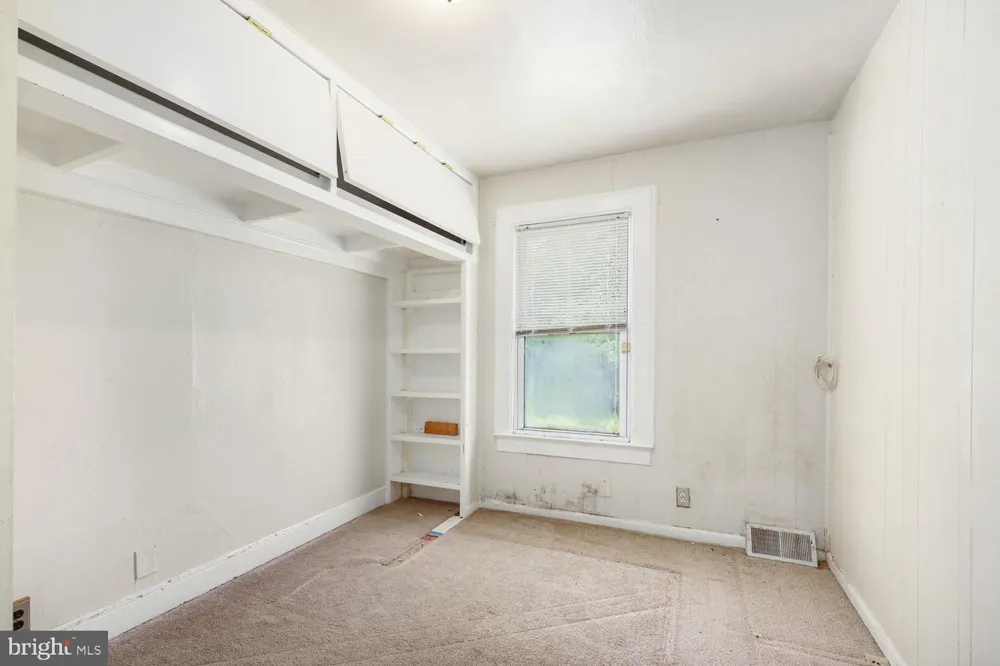 8208 MOUNT VERNON HIGHWAY Alexandria, VA 22309