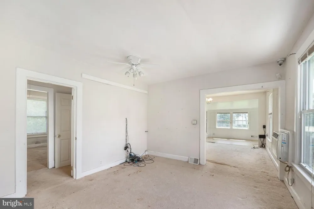 8208 MOUNT VERNON HIGHWAY Alexandria, VA 22309