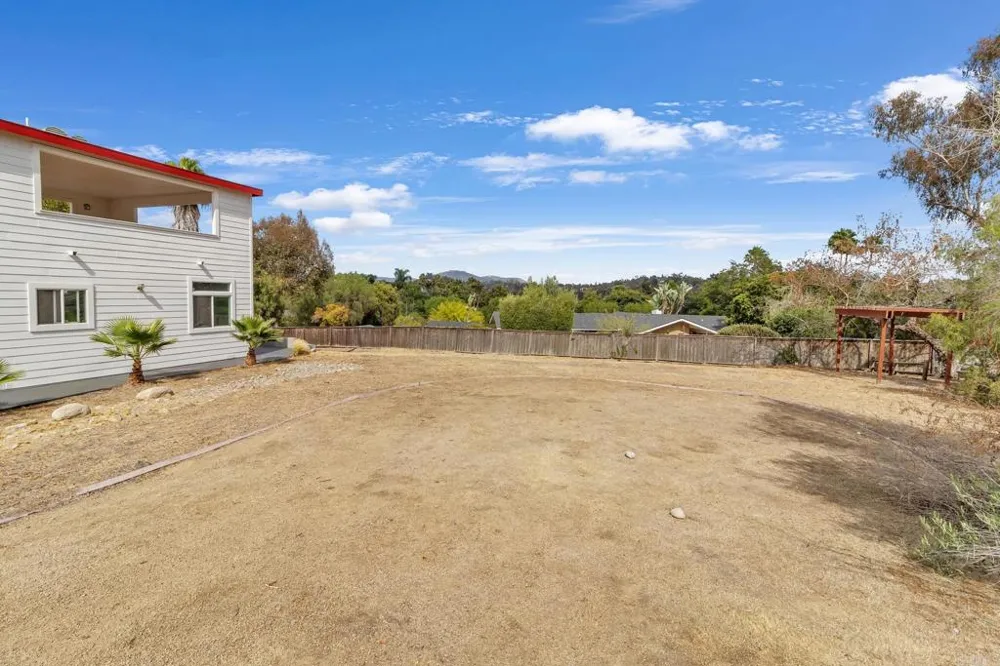 441 Rancho Santa Fe Road Encinitas, CA 92024