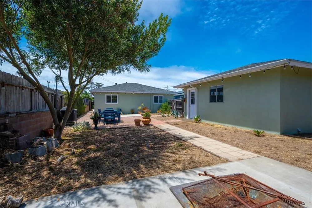 1392 7th Los Osos, CA 93402