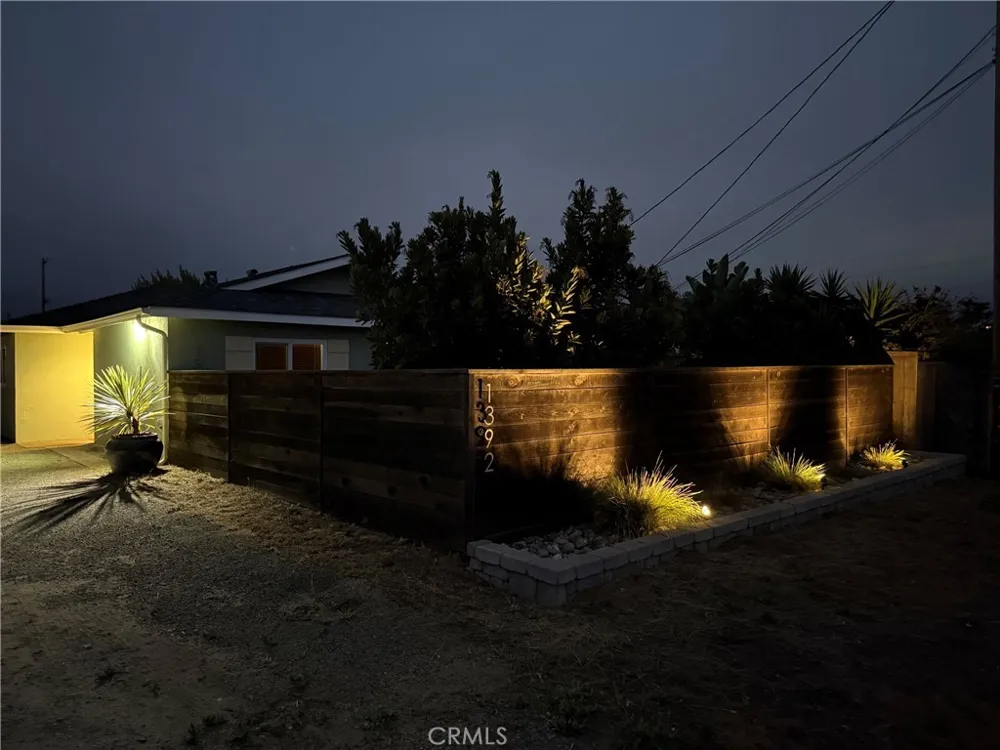 1392 7th Los Osos, CA 93402