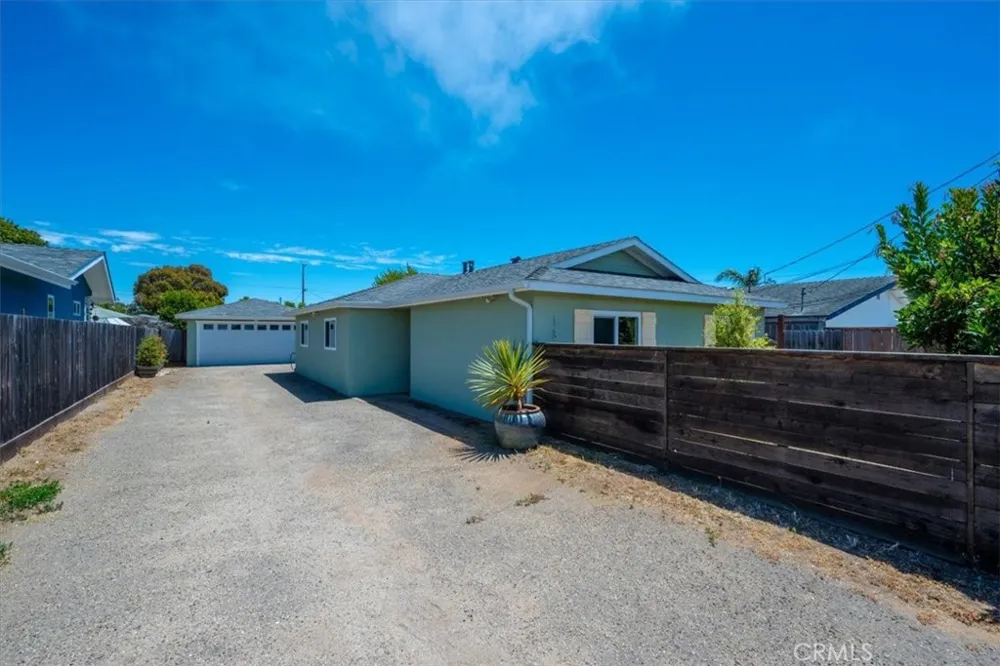 1392 7th Los Osos, CA 93402