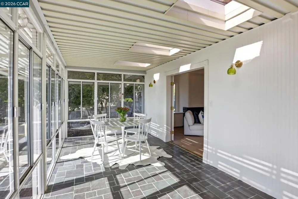 128 Diablo View Dr Orinda, CA 94563