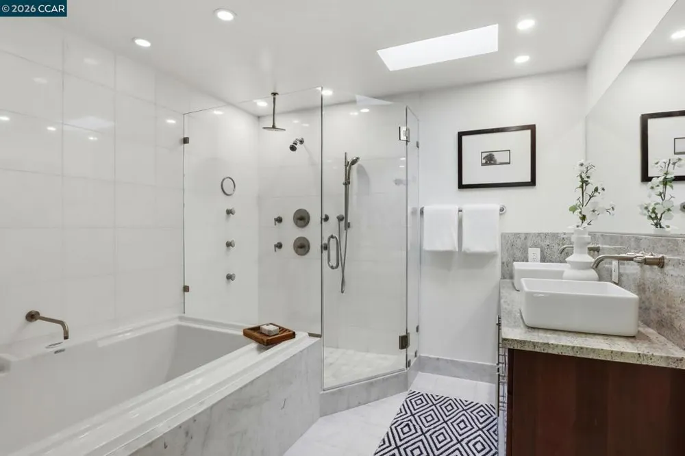 128 Diablo View Dr Orinda, CA 94563