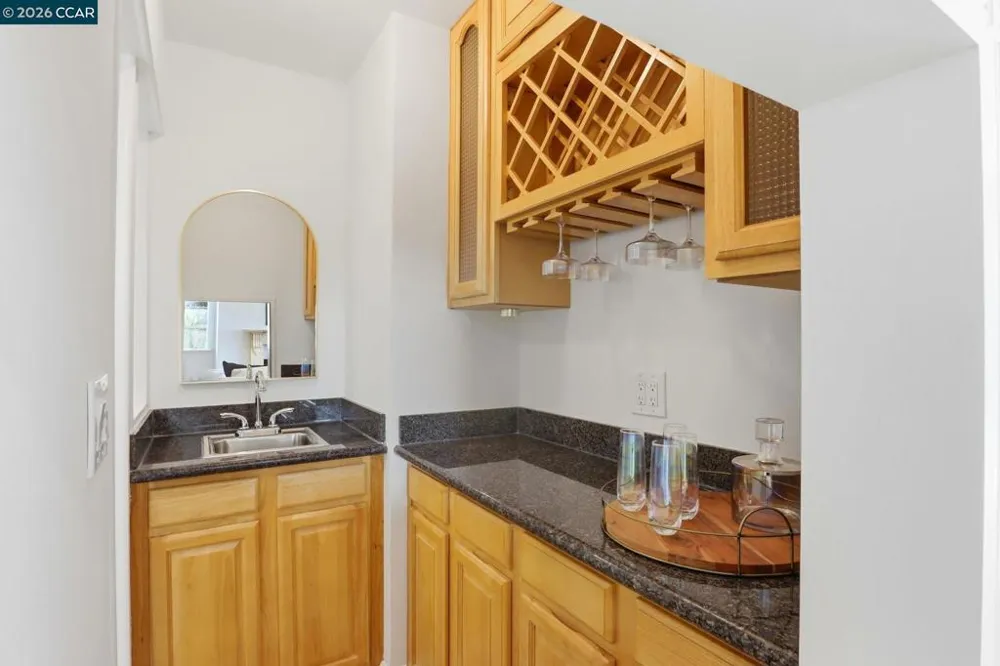 128 Diablo View Dr Orinda, CA 94563