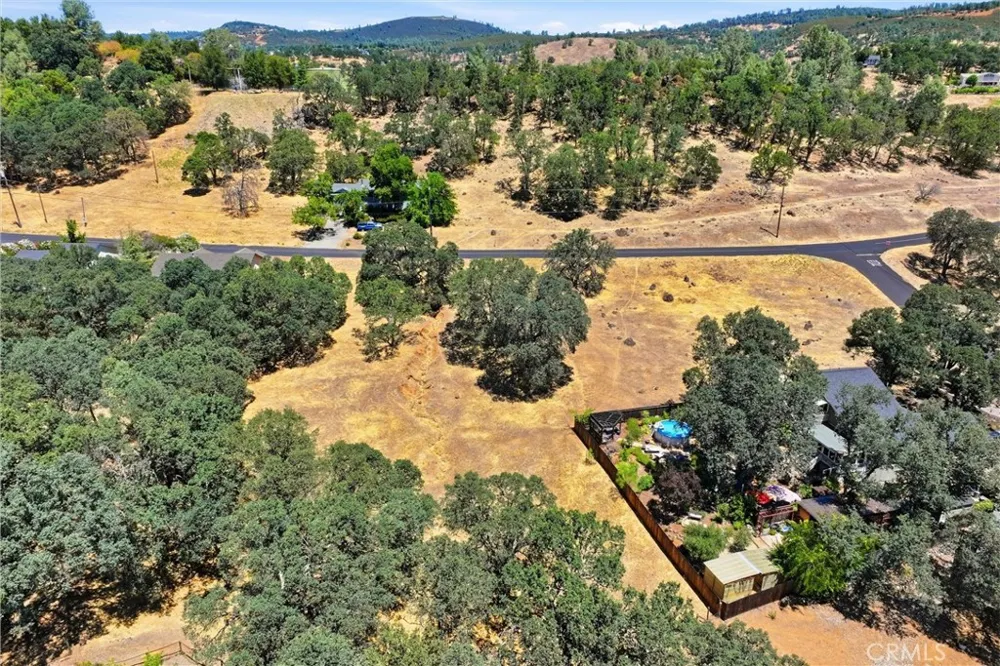 19531 Park Ridge Road Hidden Valley Lake, CA 95467
