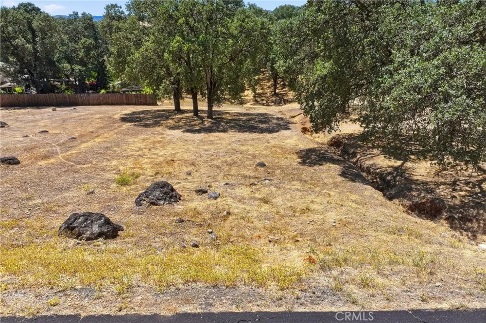 19531 Park Ridge Road Hidden Valley Lake, CA 95467