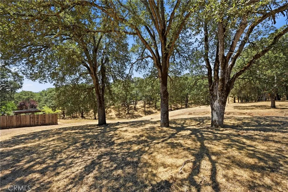 19531 Park Ridge Road Hidden Valley Lake, CA 95467
