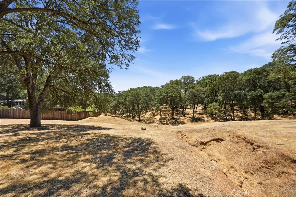 19531 Park Ridge Road Hidden Valley Lake, CA 95467