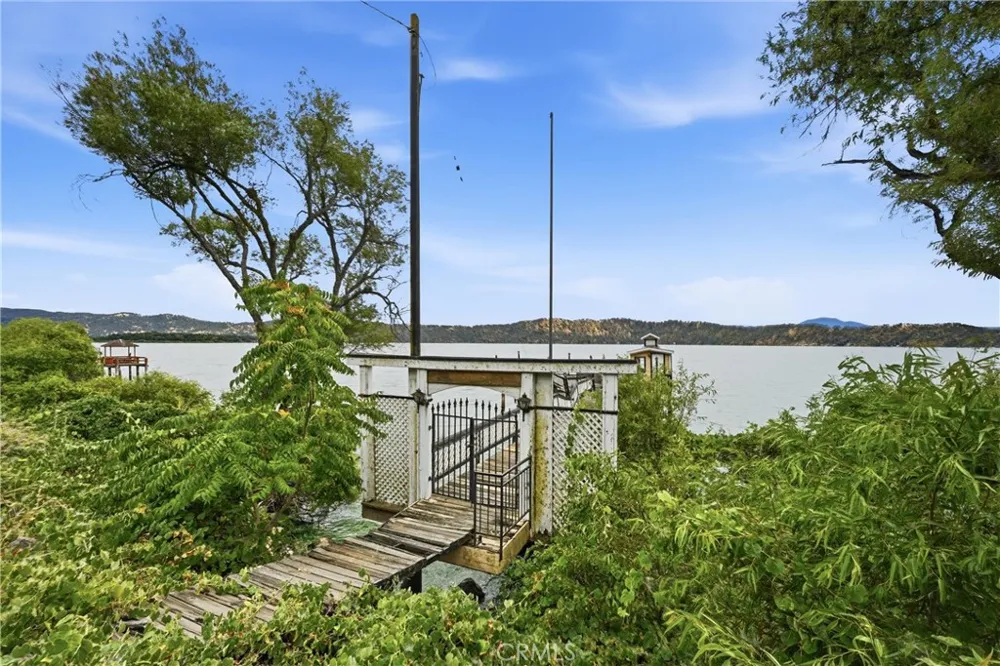 11450 E Highway 20 Clearlake Oaks, CA 95423