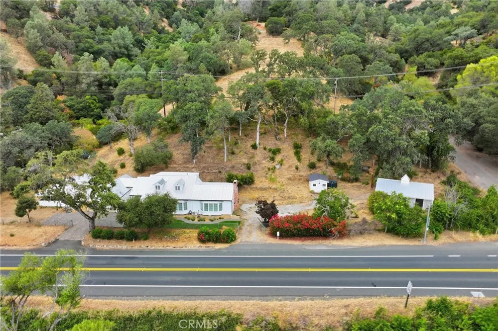 11450 E Highway 20 Clearlake Oaks, CA 95423