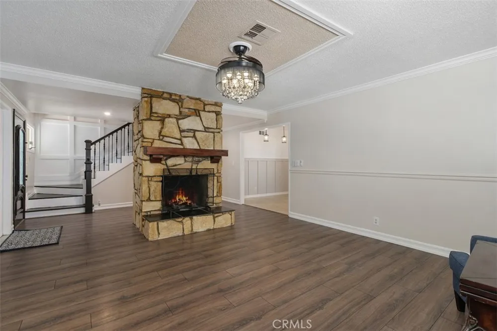 315 E Monterey Corona, CA 92879