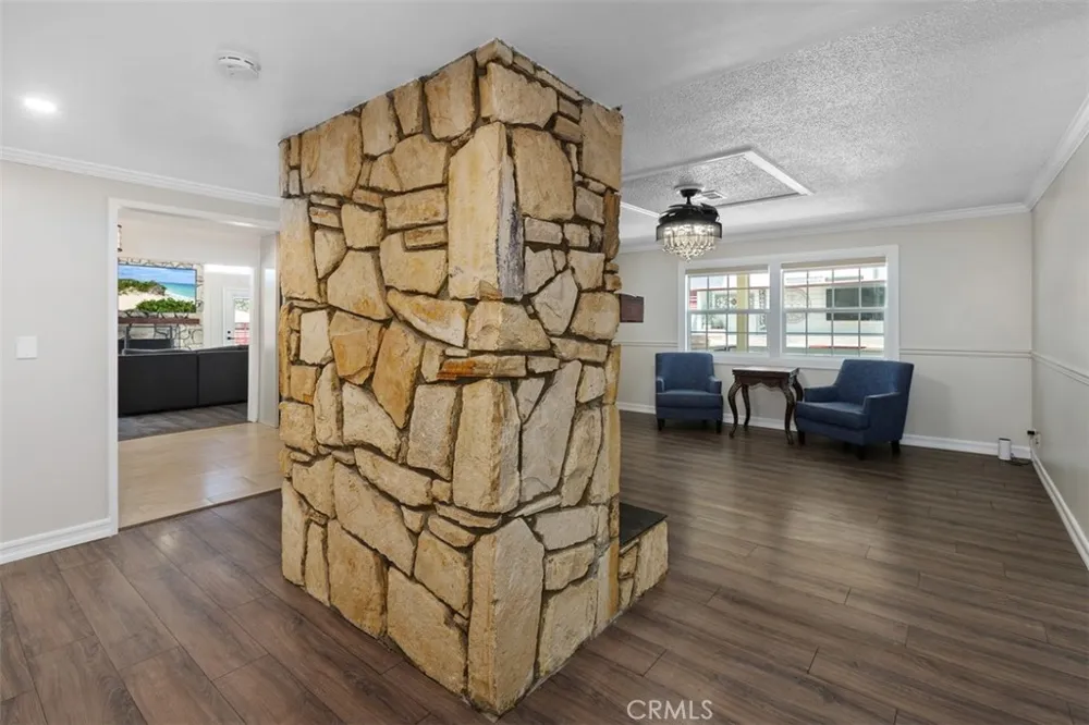 315 E Monterey Corona, CA 92879