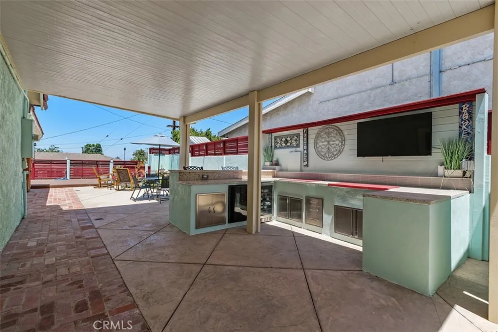315 E Monterey Corona, CA 92879