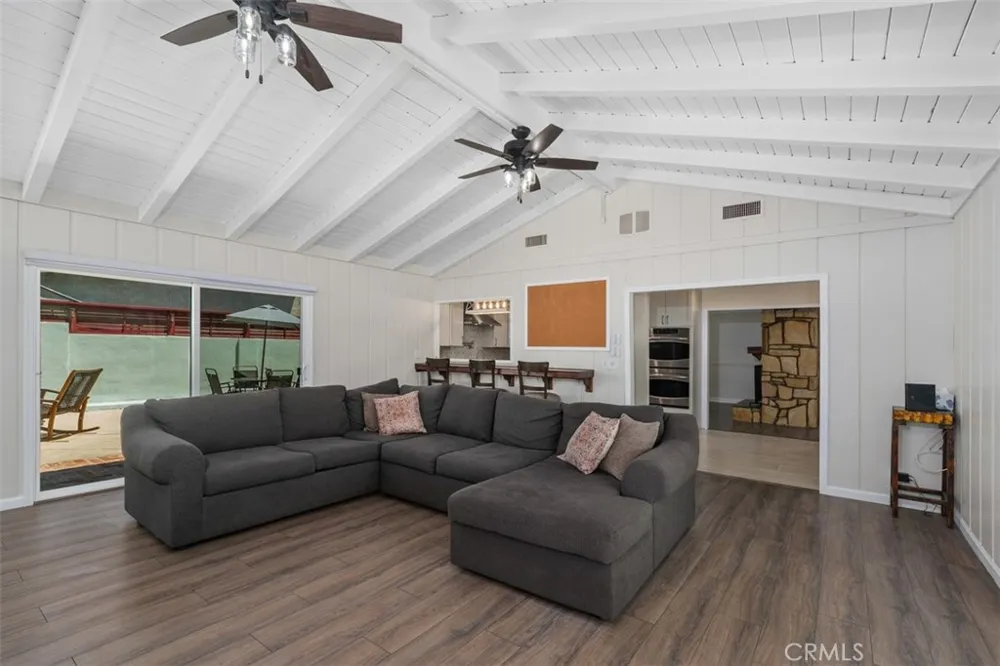 315 E Monterey Corona, CA 92879