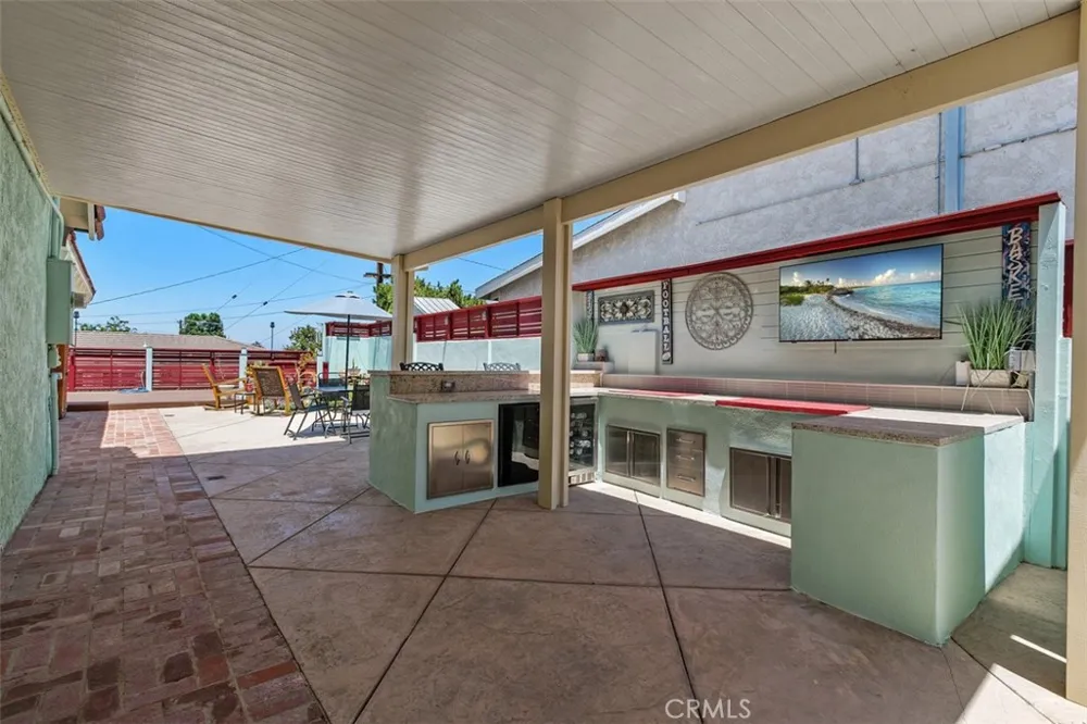 315 E Monterey Corona, CA 92879