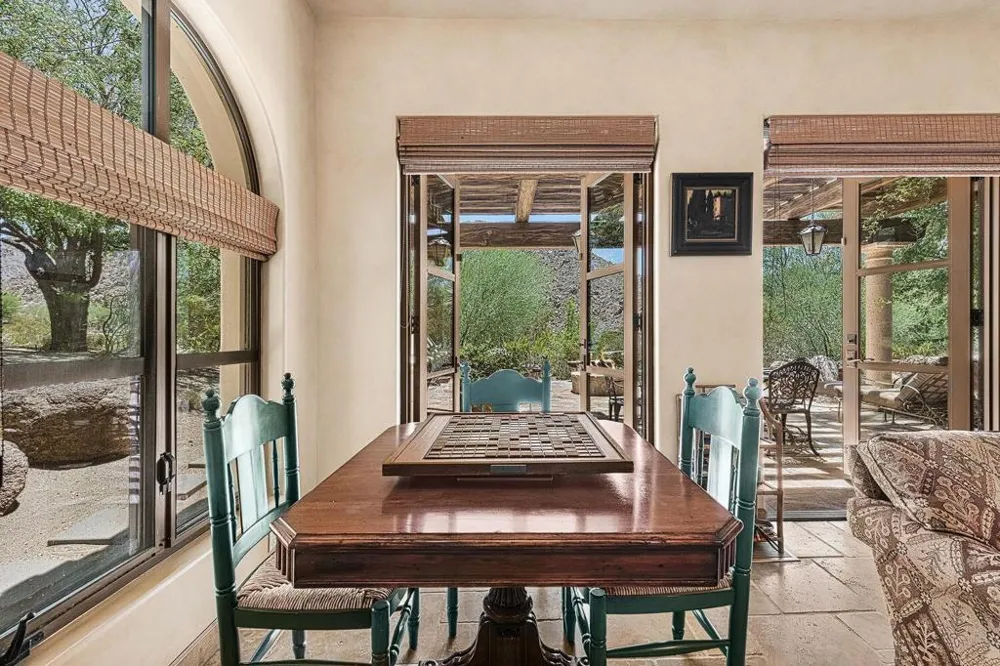 49518 Hidden Valley Trail Indian Wells, CA 92210