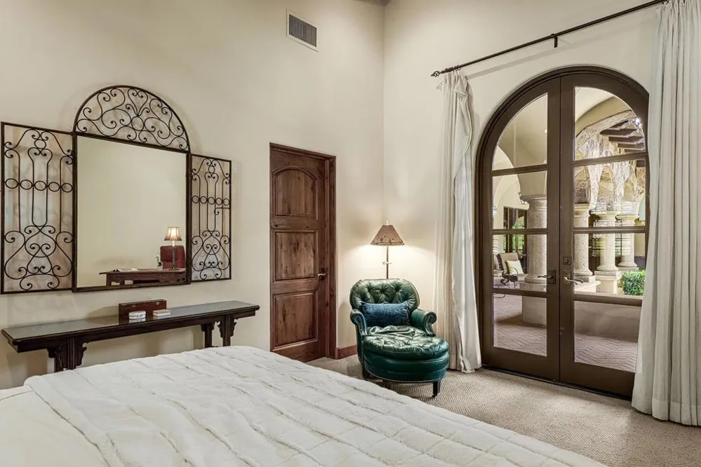 49518 Hidden Valley Trail Indian Wells, CA 92210