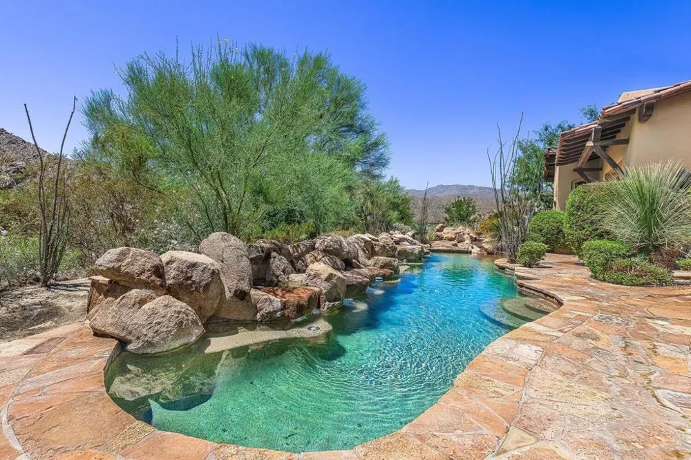 49518 Hidden Valley Trail Indian Wells, CA 92210