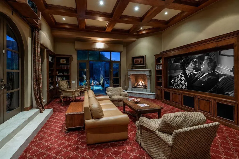 49518 Hidden Valley Trail Indian Wells, CA 92210