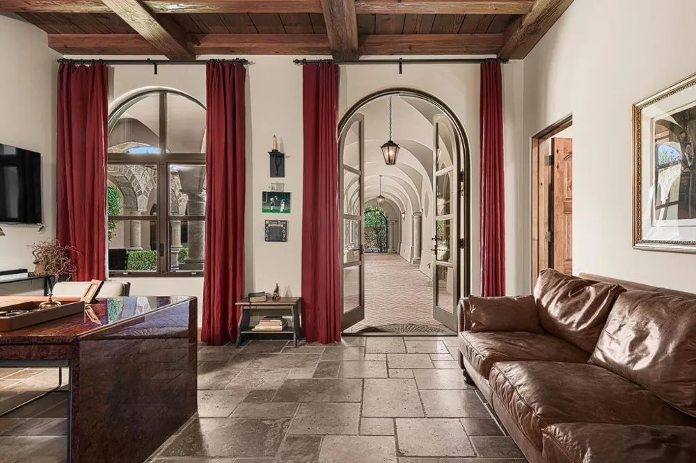 49518 Hidden Valley Trail Indian Wells, CA 92210