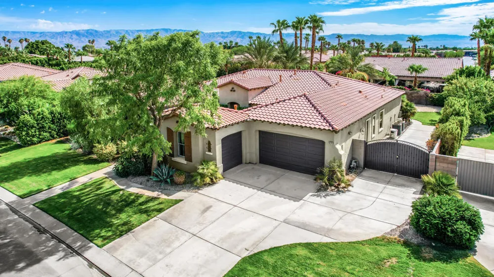 48794 Pear Street Indio, CA 92201