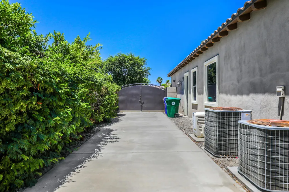 48794 Pear Street Indio, CA 92201