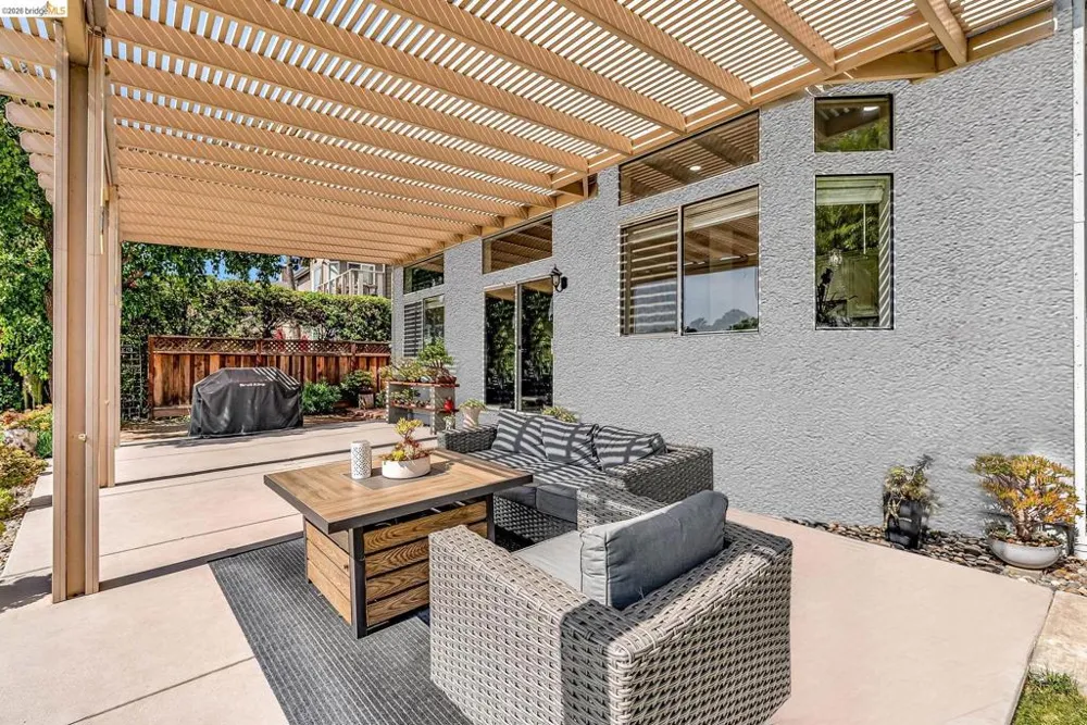 2435 PINEHURST COURT Discovery Bay, CA 94505