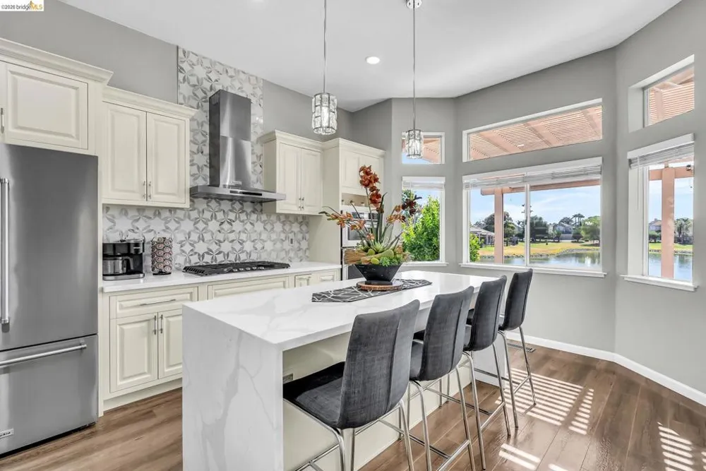 2435 PINEHURST COURT Discovery Bay, CA 94505