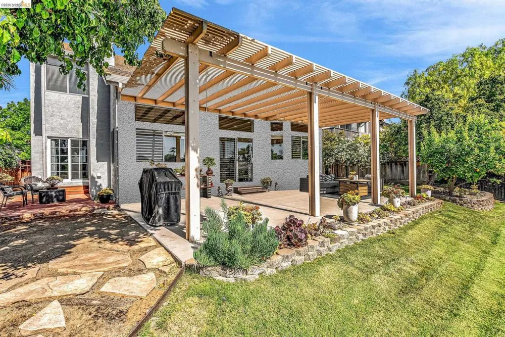 2435 PINEHURST COURT Discovery Bay, CA 94505