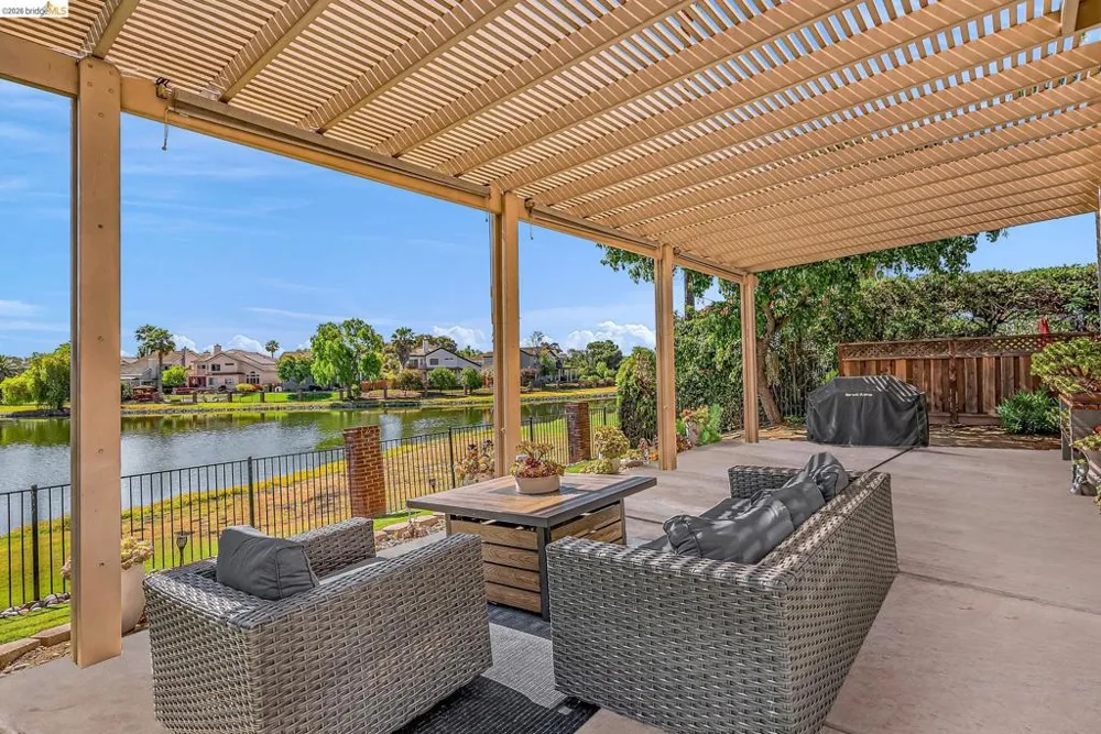 2435 PINEHURST COURT Discovery Bay, CA 94505