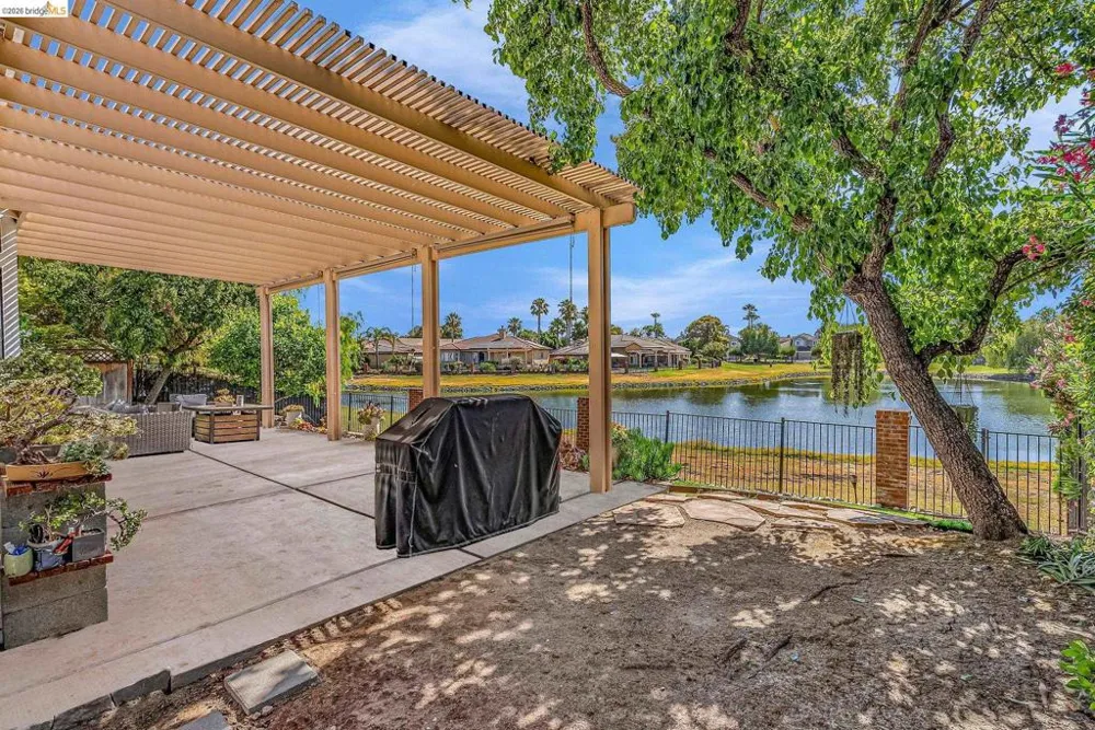 2435 PINEHURST COURT Discovery Bay, CA 94505