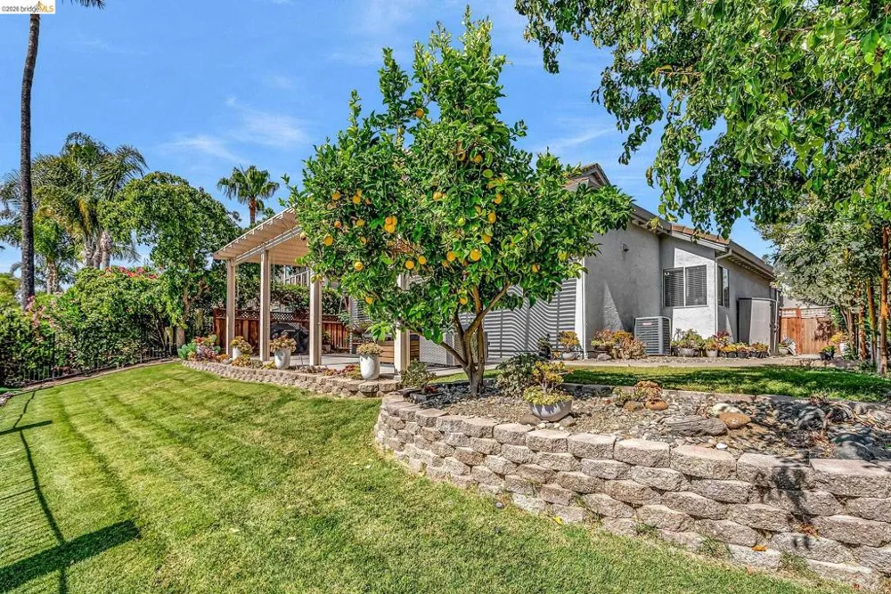 2435 PINEHURST COURT Discovery Bay, CA 94505