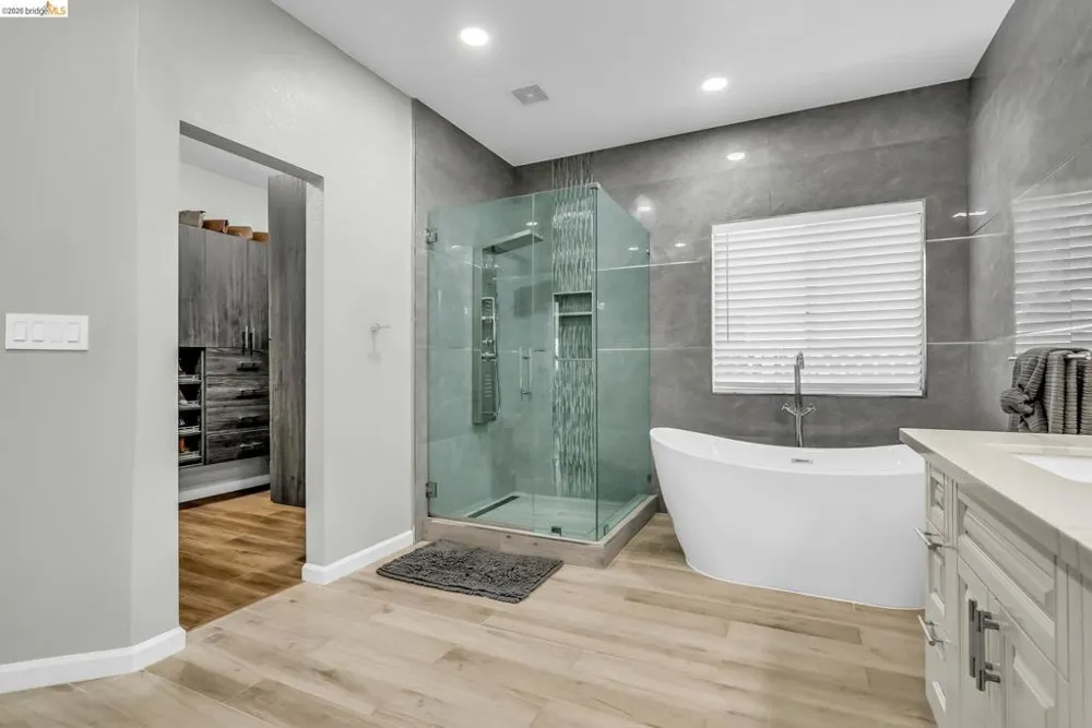 2435 PINEHURST COURT Discovery Bay, CA 94505