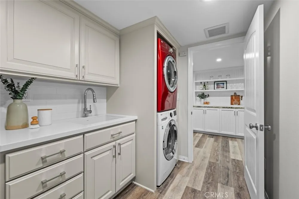 3406 Palm Avenue Manhattan Beach, CA 90266