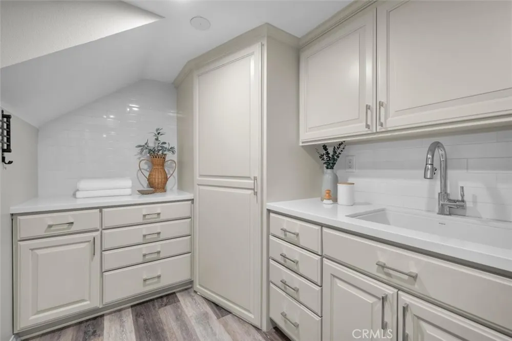 3406 Palm Avenue Manhattan Beach, CA 90266