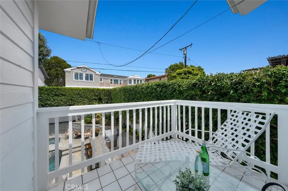 3406 Palm Avenue Manhattan Beach, CA 90266