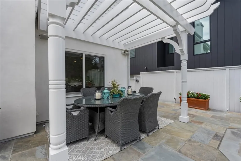 3406 Palm Avenue Manhattan Beach, CA 90266