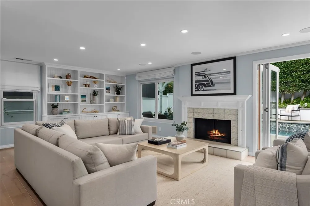 3406 Palm Avenue Manhattan Beach, CA 90266