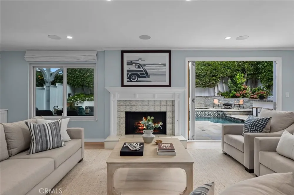 3406 Palm Avenue Manhattan Beach, CA 90266