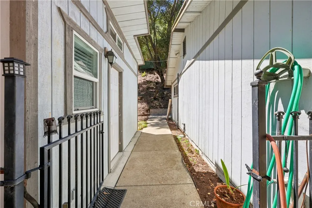 8390 Del Rio Atascadero, CA 93422