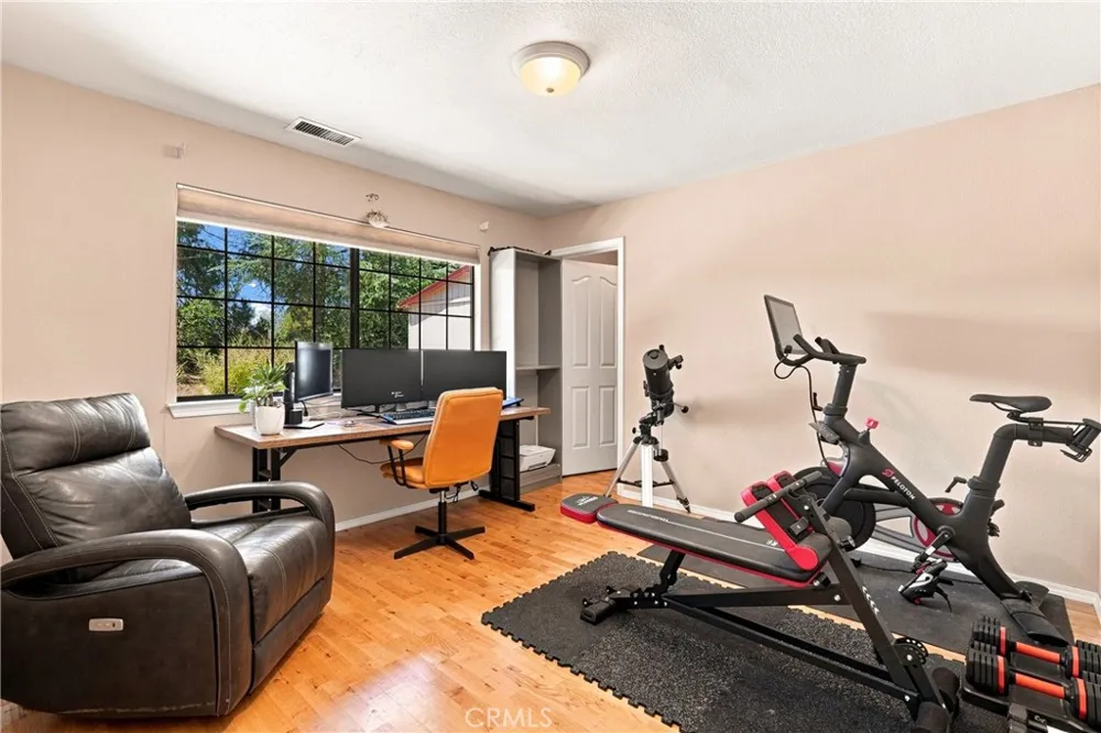 1380 Shane Templeton, CA 93465