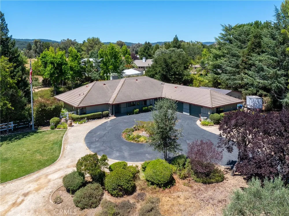 1380 Shane Templeton, CA 93465
