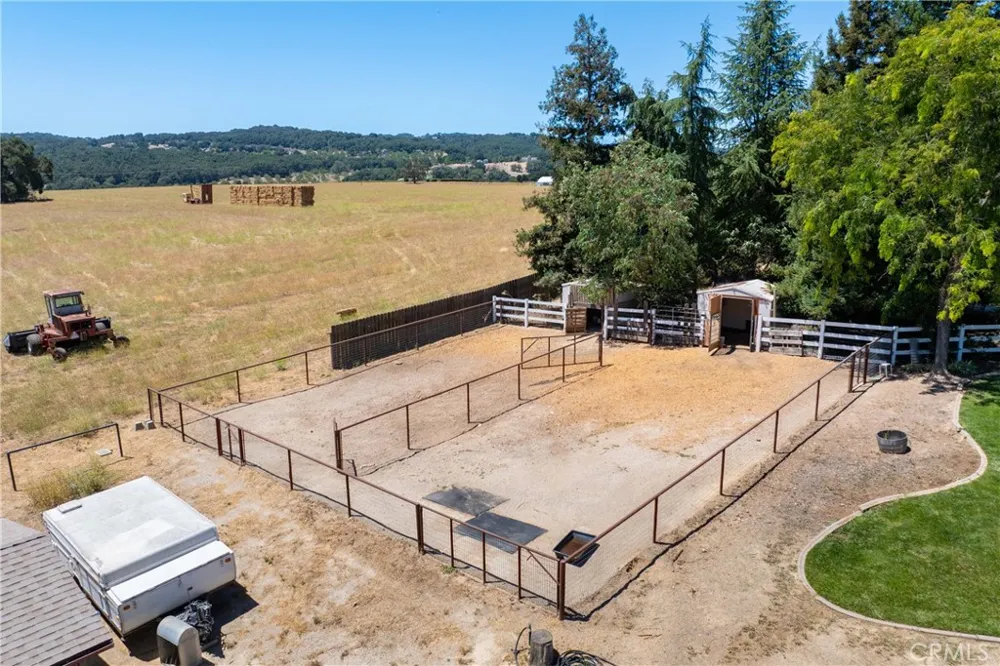 1380 Shane Templeton, CA 93465