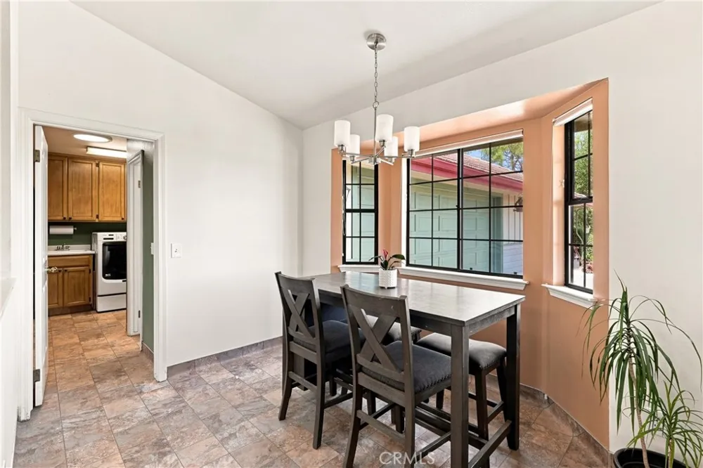 1380 Shane Templeton, CA 93465